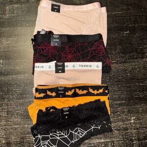 Lot of 5 Torrid Panties Size 0X 0 Thong, Hipster, Cheeky Halloween Theme